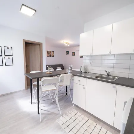 Tisza-Lak Apartmanhazak Abadszalok Exterior photo