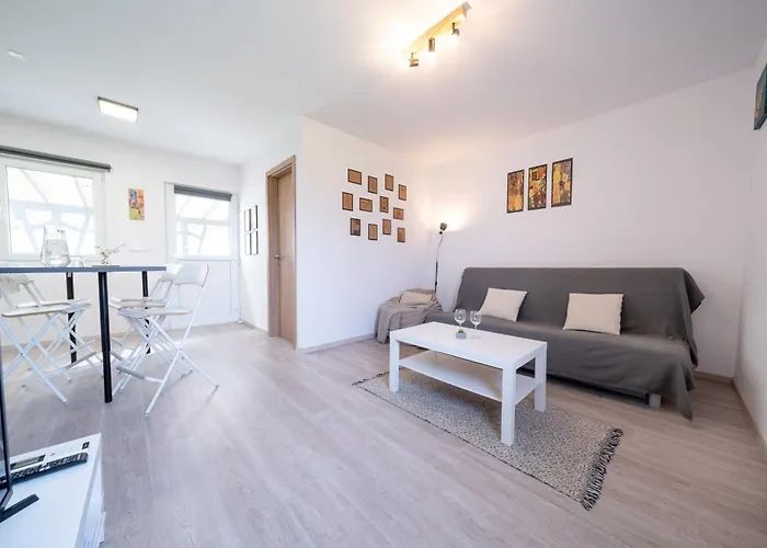 Tisza-Lak Apartmanhazak